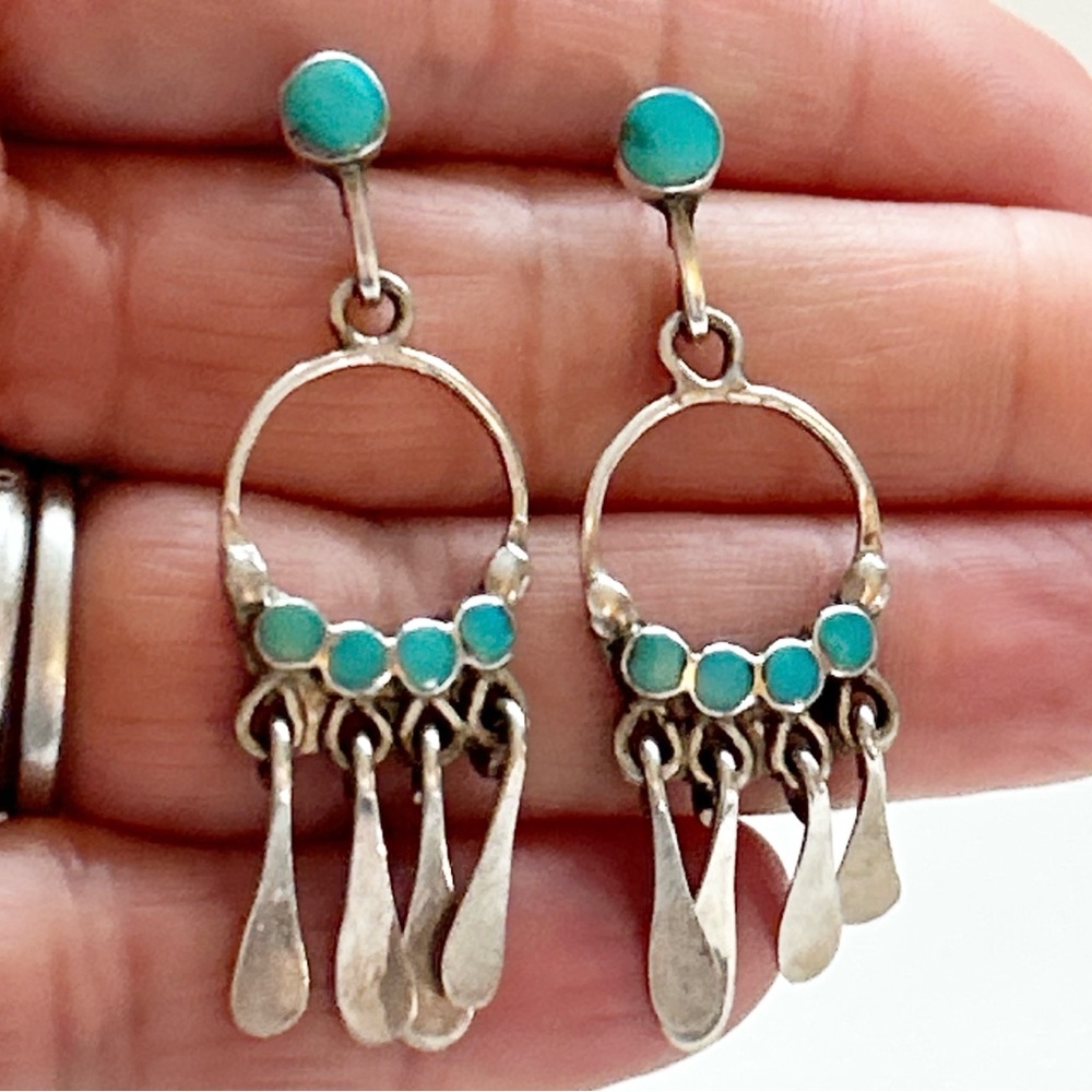 Vintage Southwestern Snake Eye Turquoise Sterling Silver Earrings - Picture 1 of 10